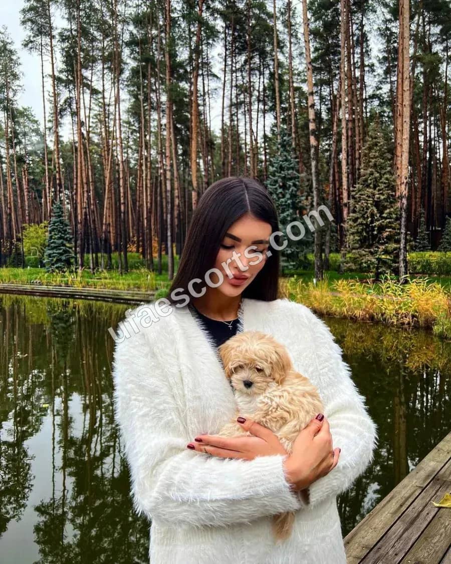 Илона Инди